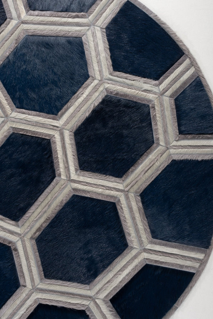 Stack / Hide Rug / 16774