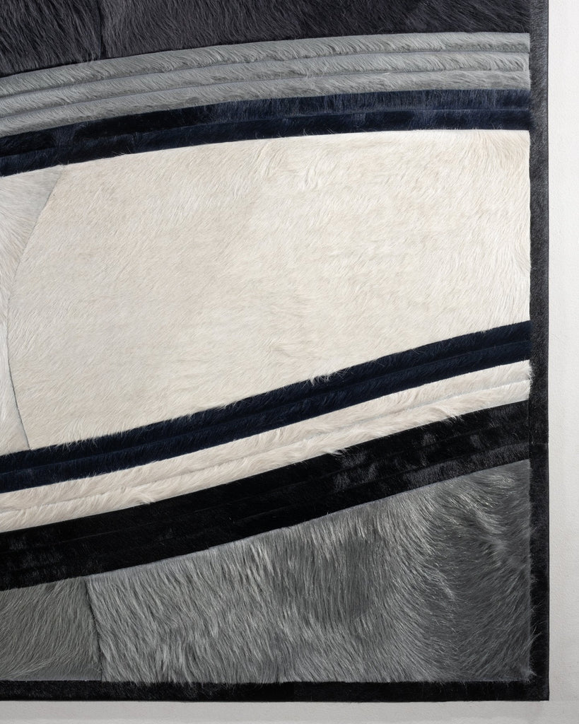 Swell / Hide Rug / 15251
