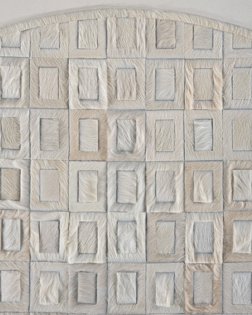 Surrender / Hide Rug / 17158