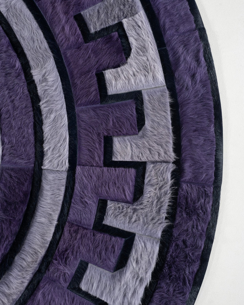 Moderne / Hide Rug / 17808