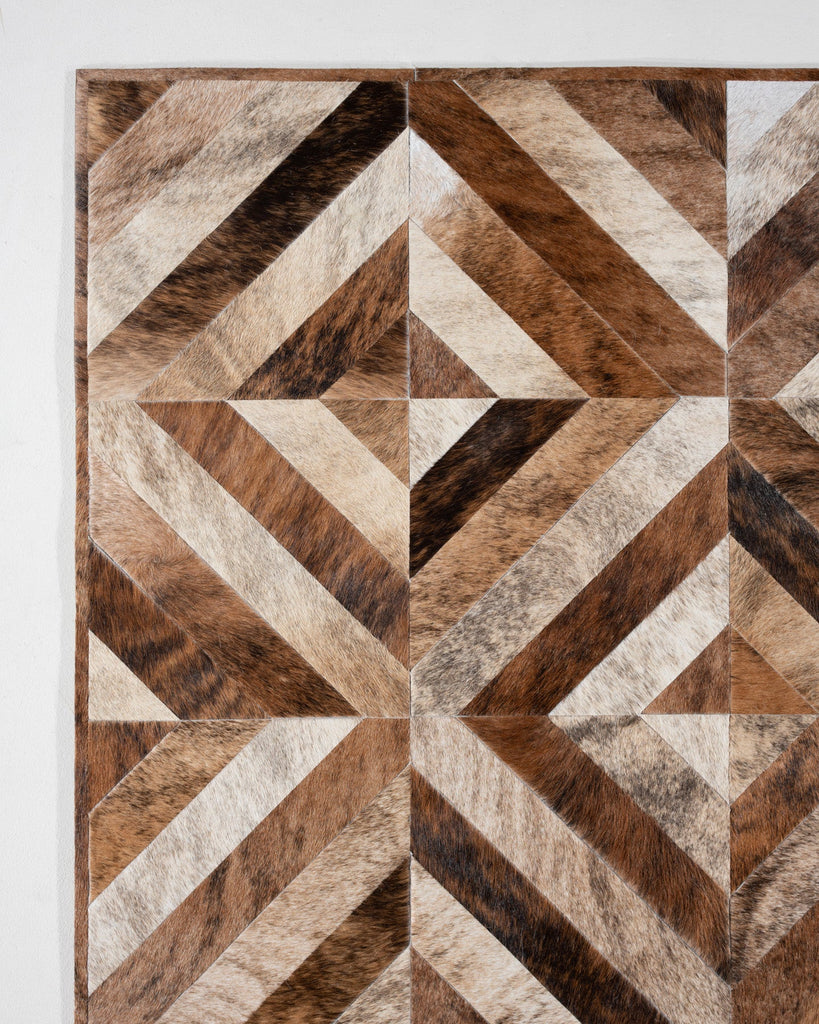 Bittersweet / Hide Rug / 17140