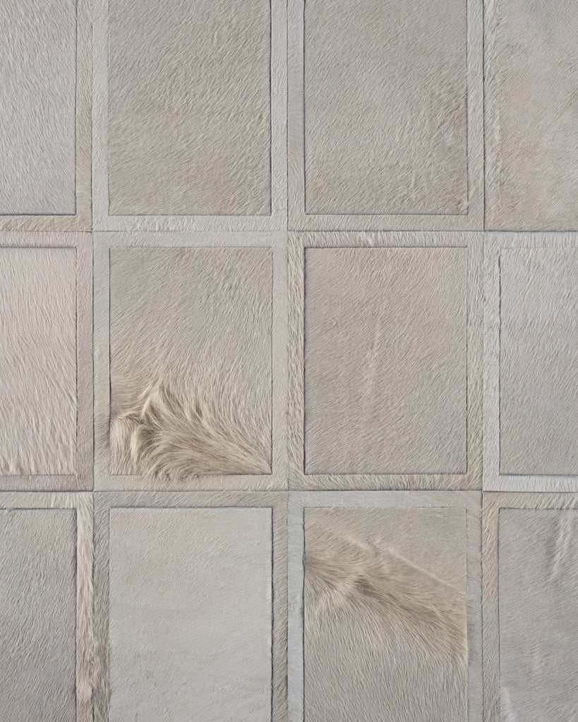 Promenade / Hide Rug / 17273