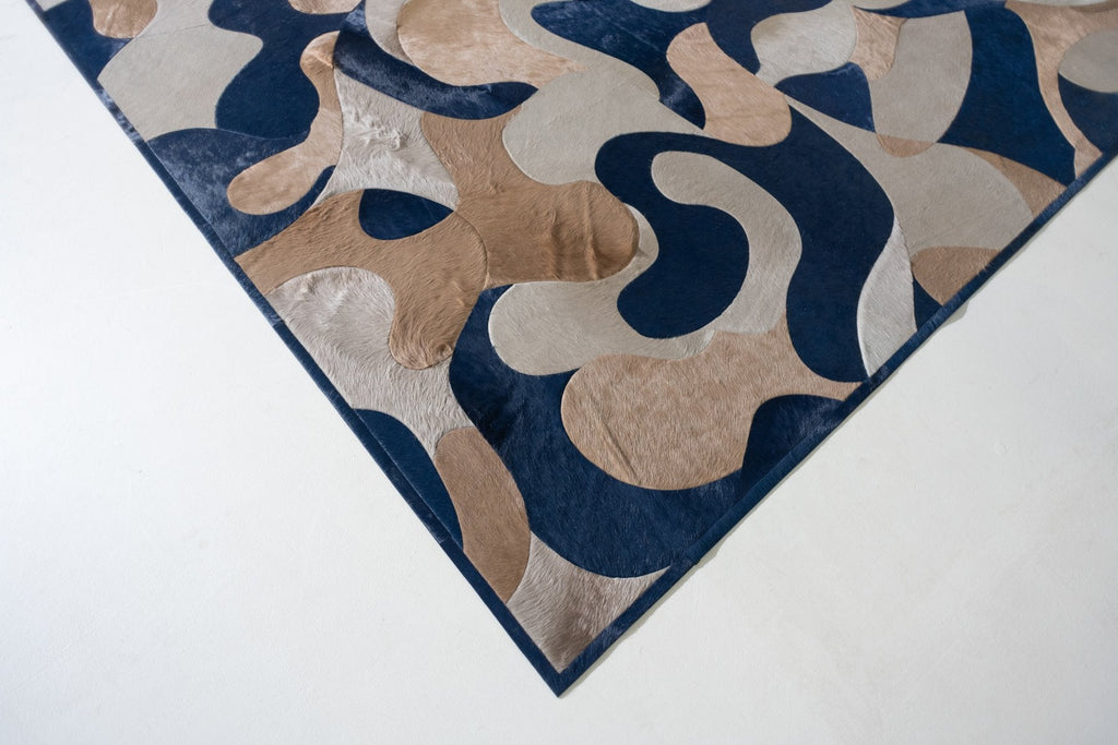 Lucid / Hide Rug / 14931