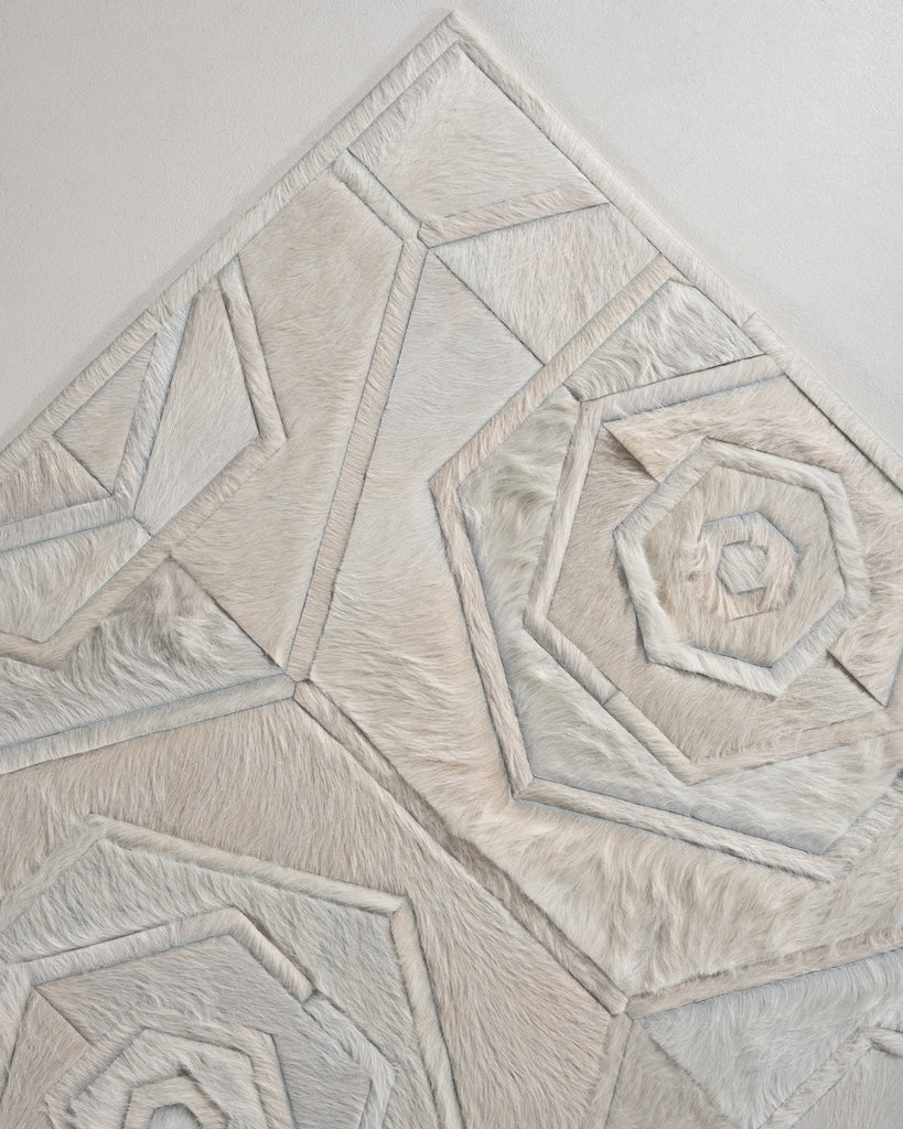 Cecelia / Hide Rug / 17245