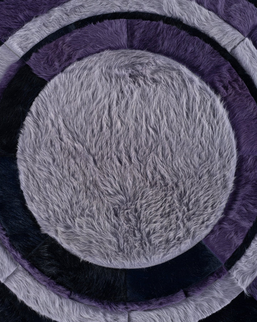 Moderne / Hide Rug / 17808