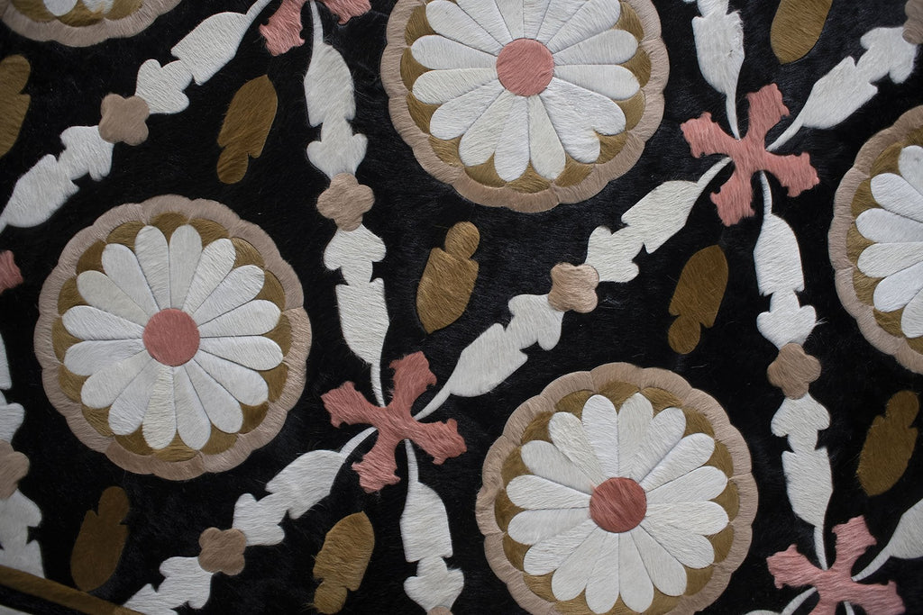 Aubusson / Hide Rug / 15319