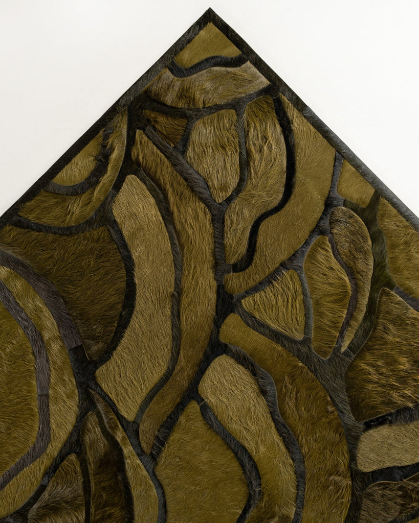 Bloom / Hide Rug / 17857