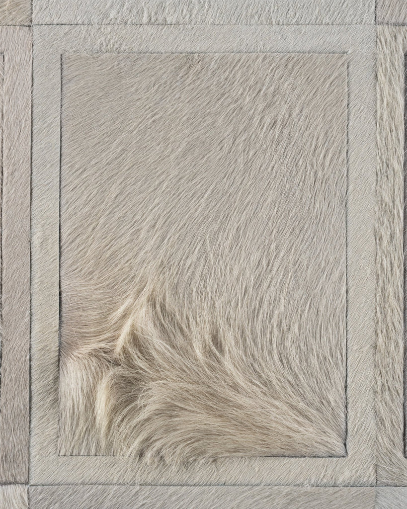 Promenade / Hide Rug / 17273
