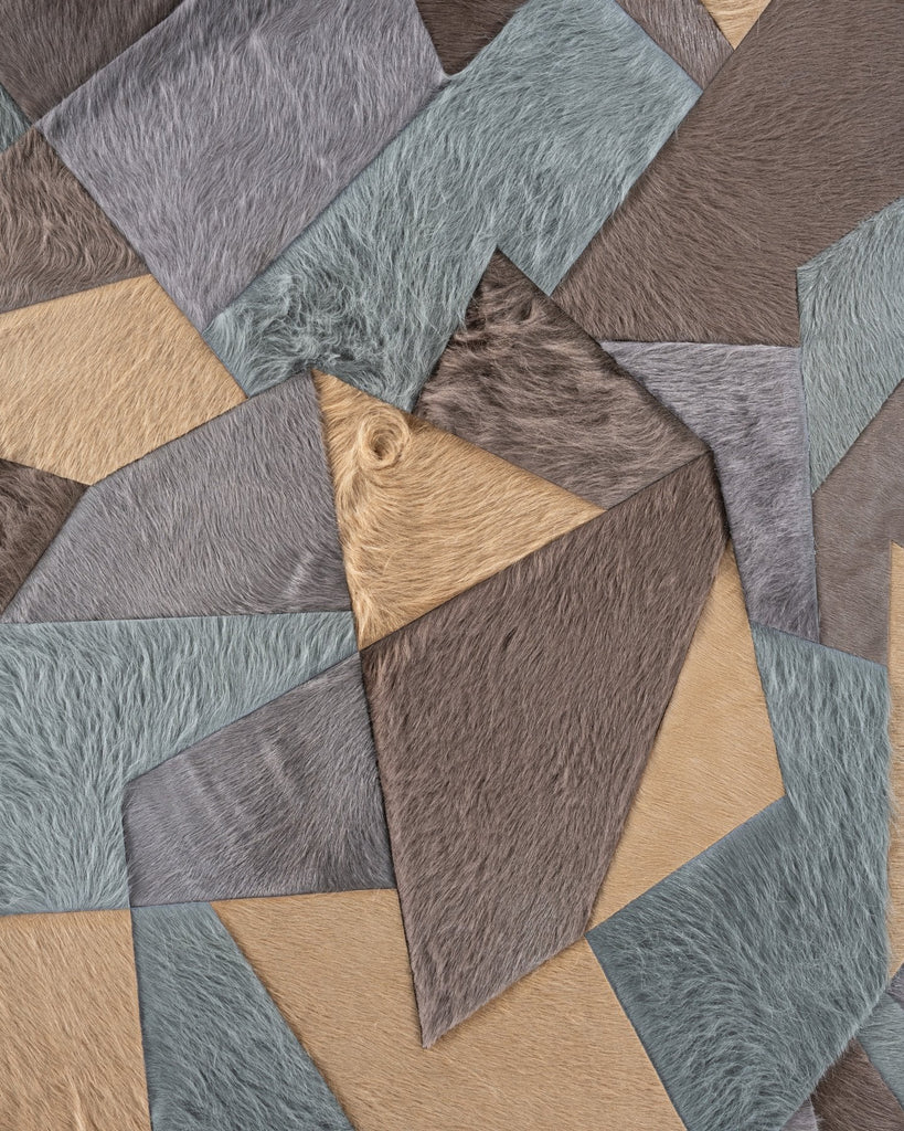Broken / Hide Rug / 15263