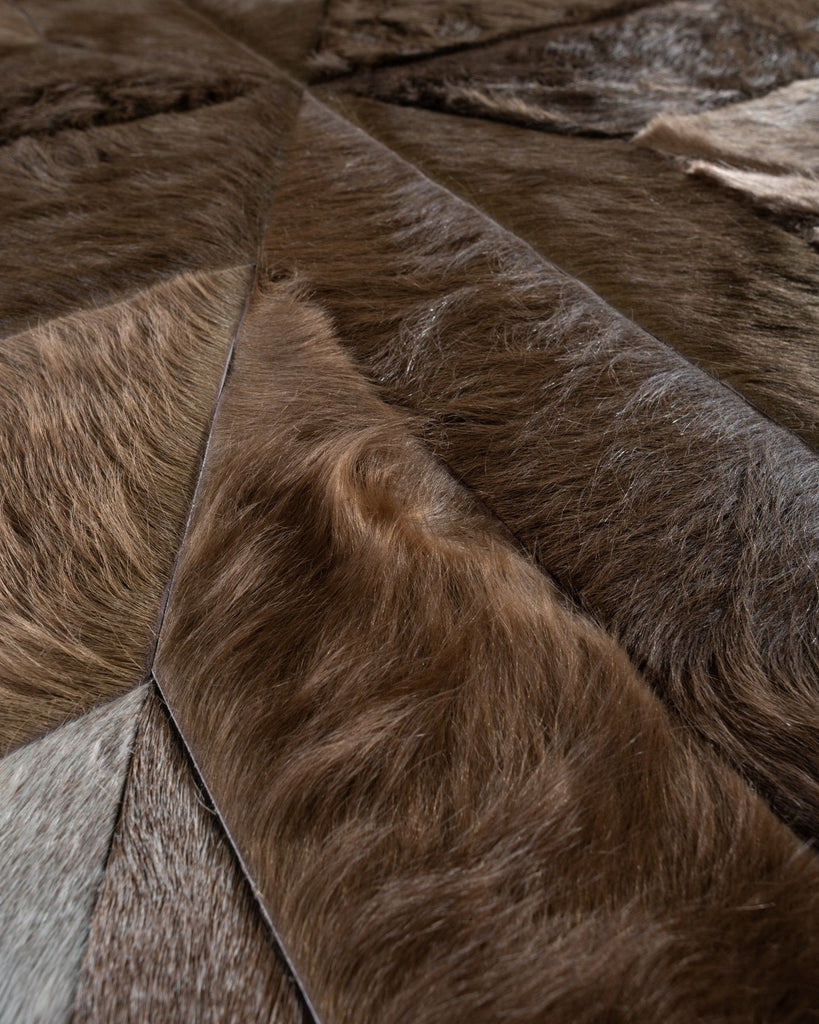 Custom / Hide Rug / 16901