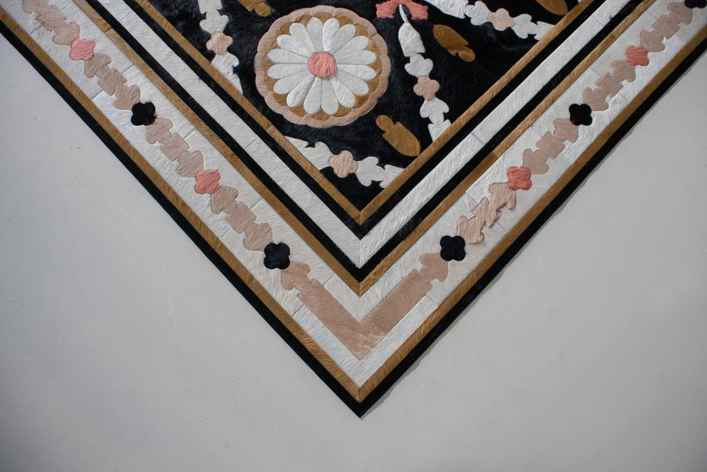 Aubusson / Hide Rug / 15319