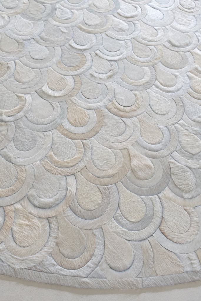 Shift / Hide Rug / 15420