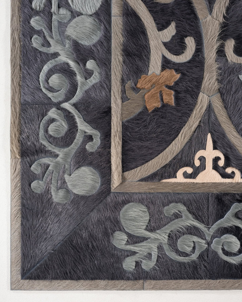 Polonaise / Hide Rug / 16000