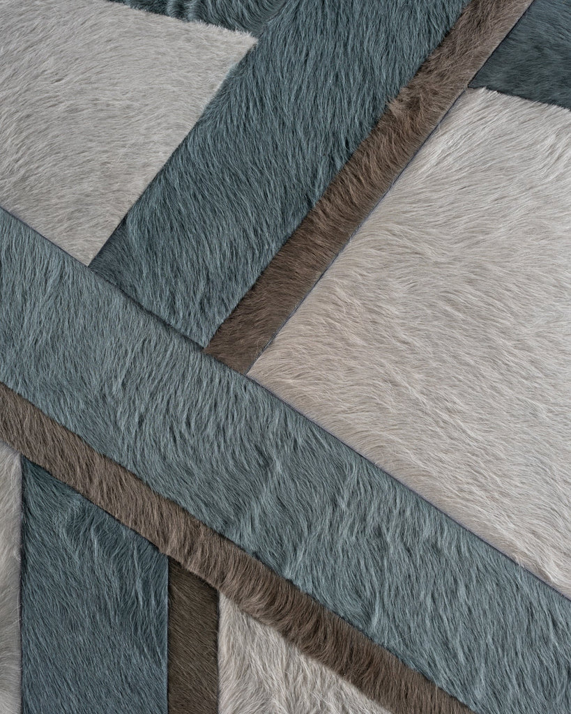 Vertigo / Hide Rug / 17075