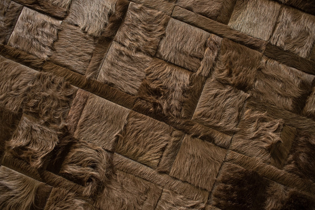 Crossfire / Hide Rug / 15567