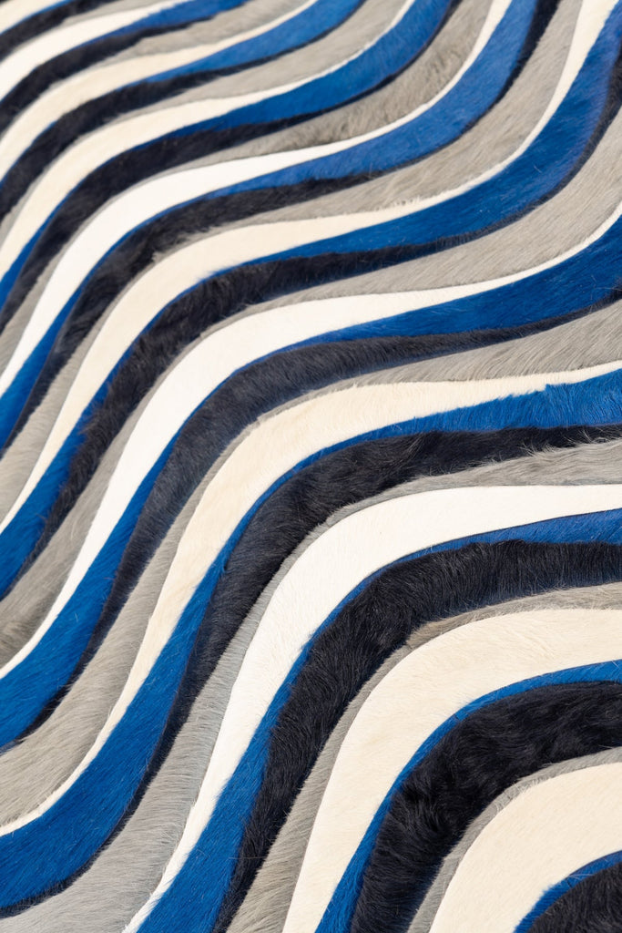 Flow / Hide Rug / 10792