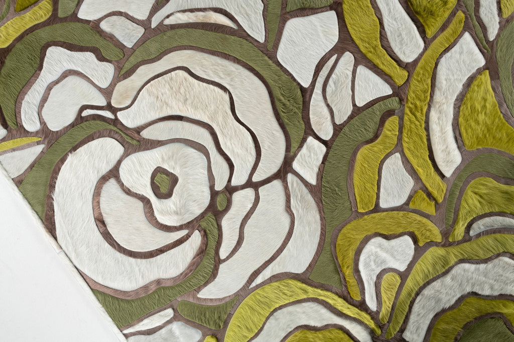 Bloom / Hide Rug / 15983