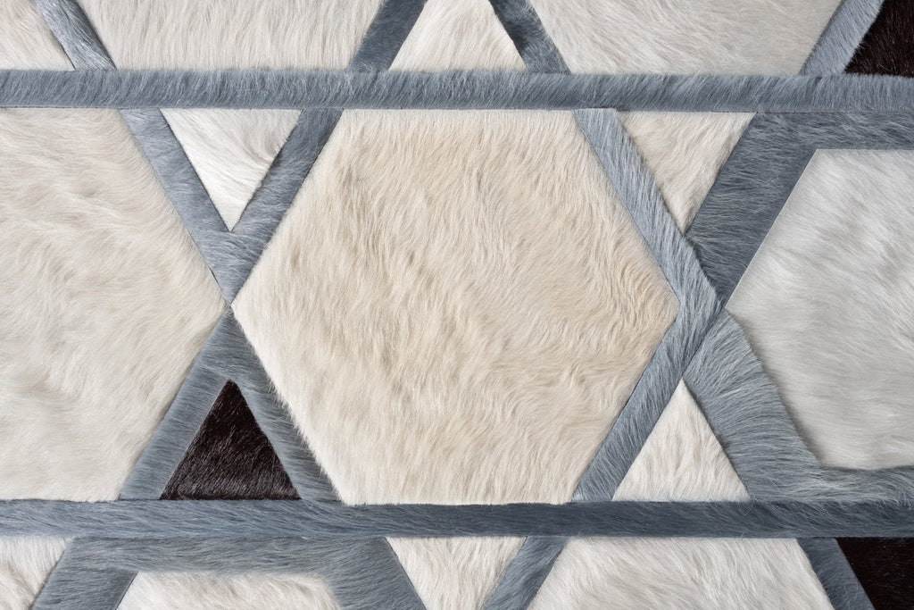 Custom / Hide Rug / 16330