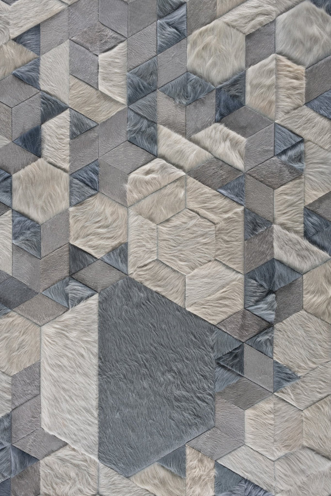 Shatter / Hide Rug / 17046