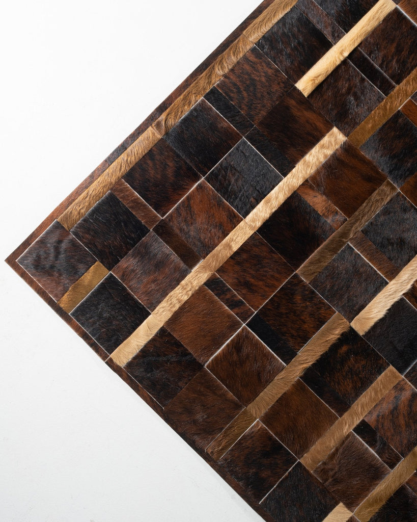 Crossfire / Hide Rug / 15252