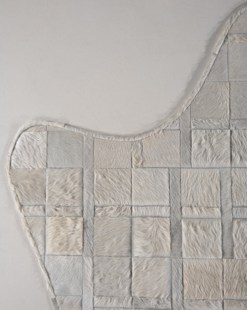 Crossfire / Hide Rug / 16541