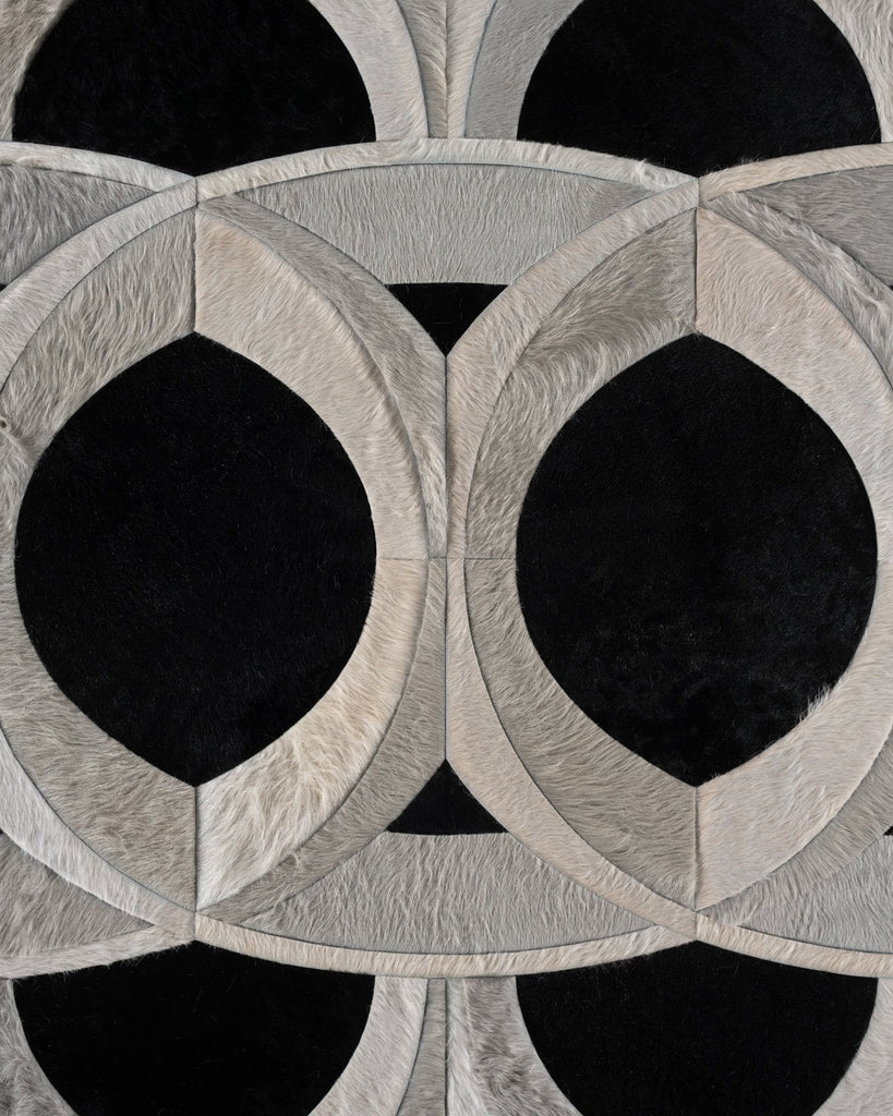 Eclipse / Hide Rug / 16883