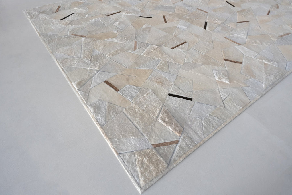 Broken / Hide Rug / 14492