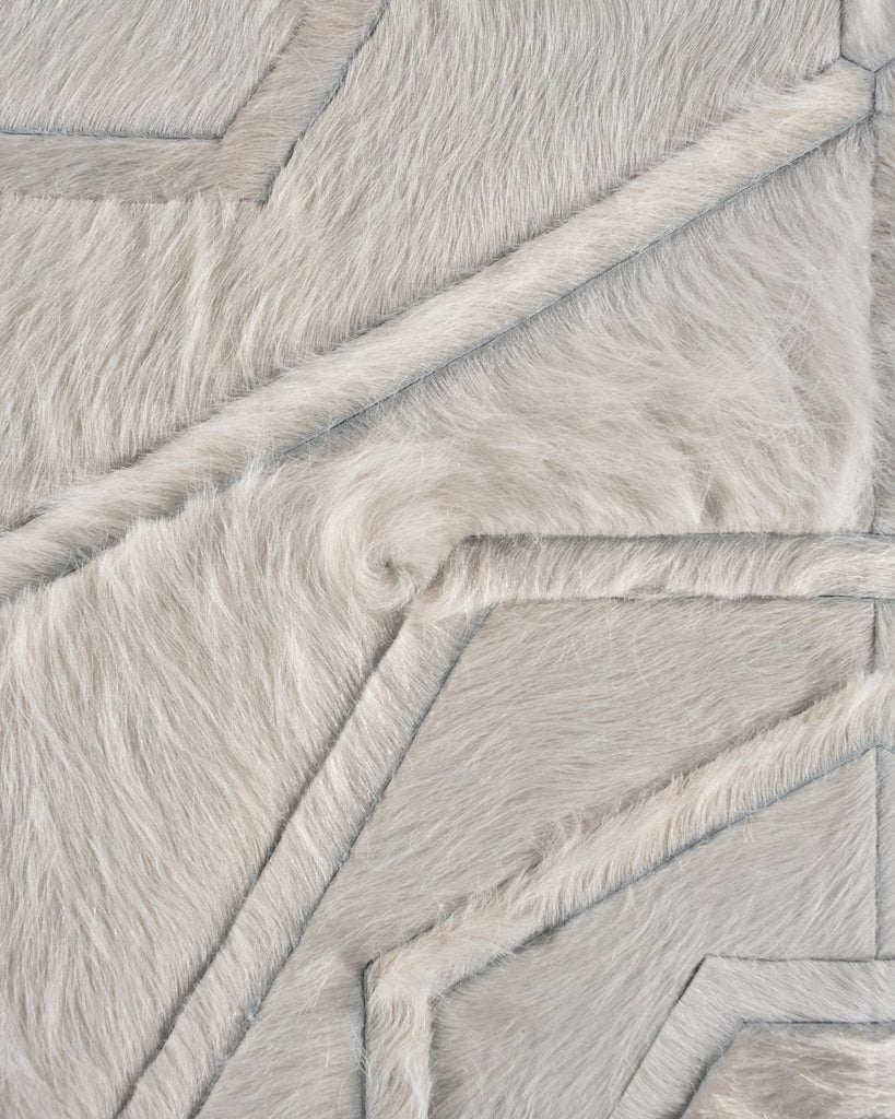 Cecelia / Hide Rug / 17245