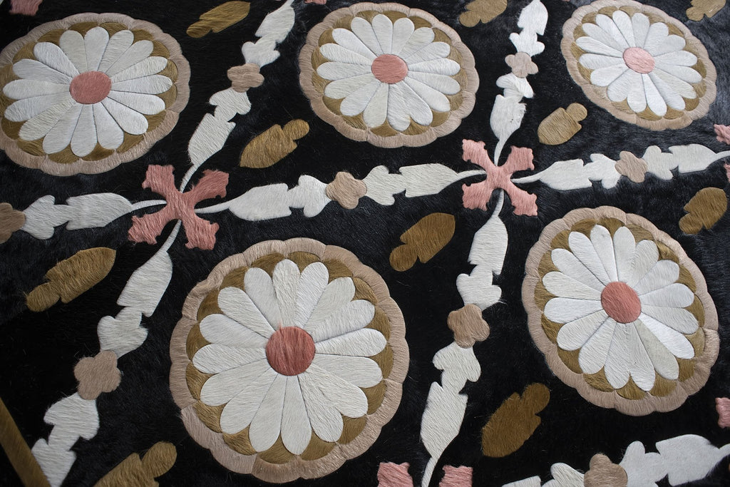Aubusson / Hide Rug / 15319