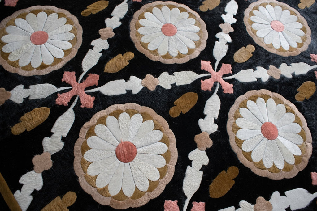 Aubusson / Hide Rug / 15319