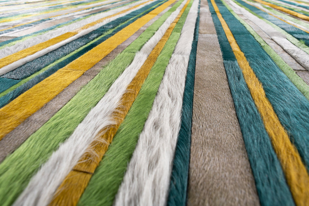 Jet Stream / Hide Rug / 16117