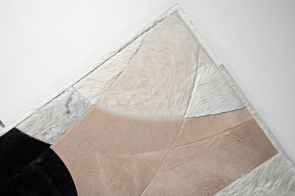 Luna / Hide Rug / 16253