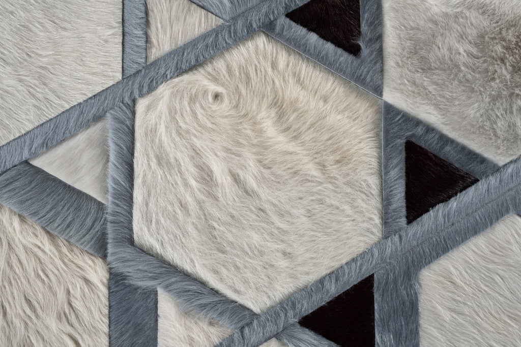 Custom / Hide Rug / 16330