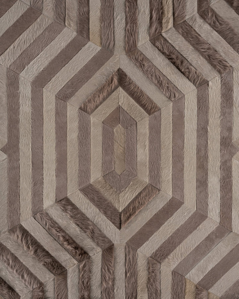 Rebel / Hide Rug / 16324