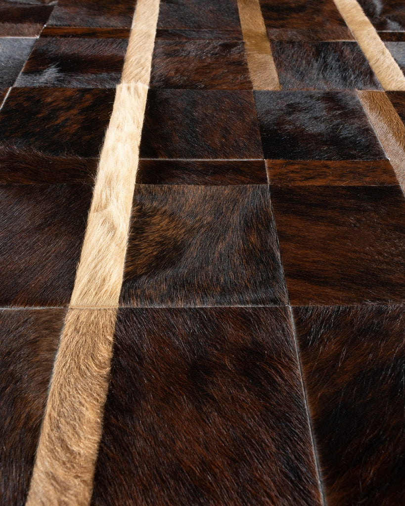 Crossfire / Hide Rug / 15252