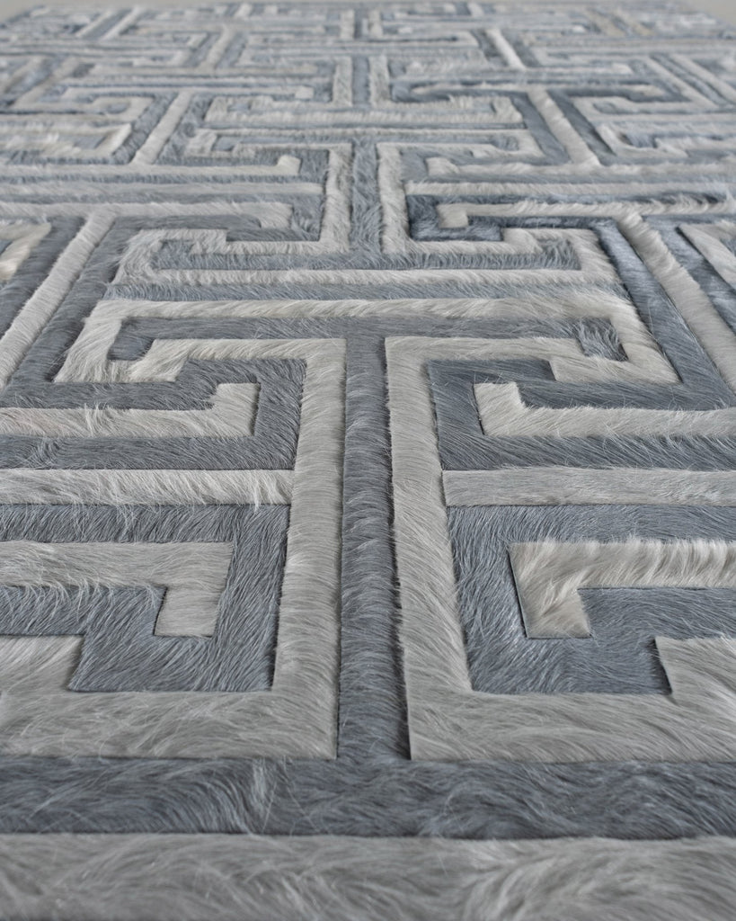 Ripcord / Hide Rug / 17347