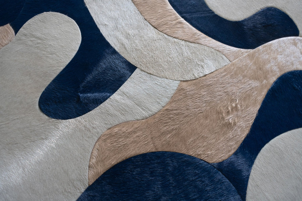 Lucid / Hide Rug / 14931