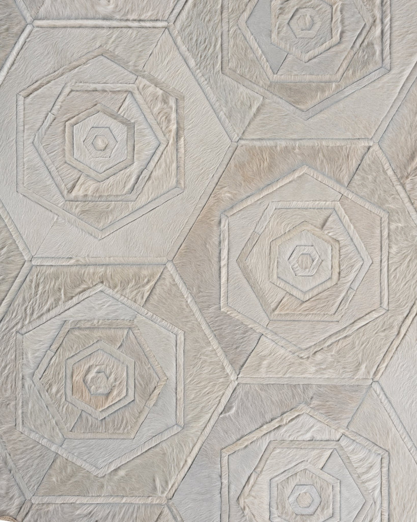 Cecelia / Hide Rug / 17245