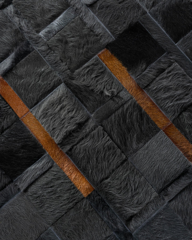 Crossfire / Hide Rug / 17473