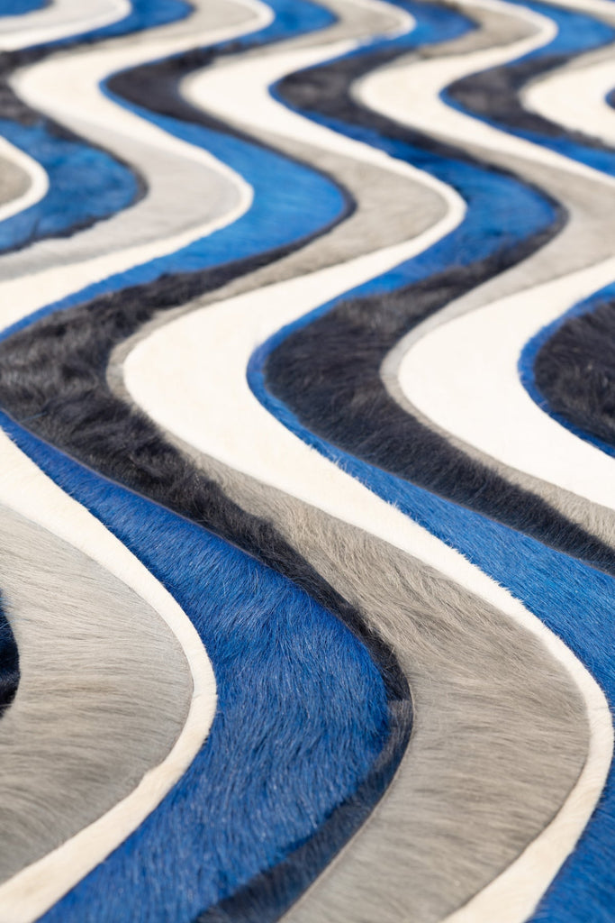 Flow / Hide Rug / 10792