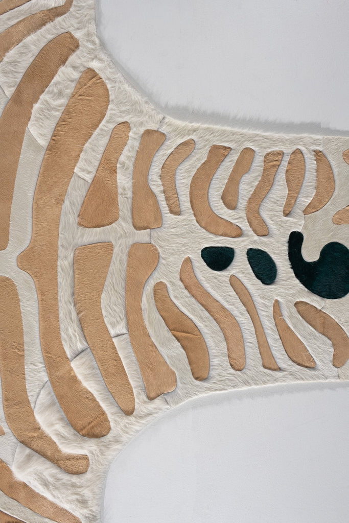 Zebra / Hide Rug / 16607