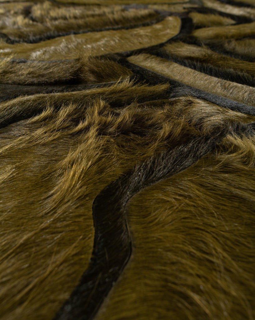 Bloom / Hide Rug / 17857