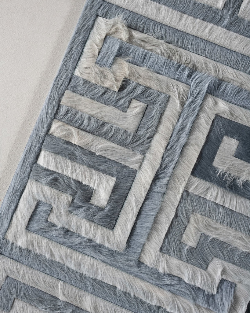 Ripcord / Hide Rug / 17347