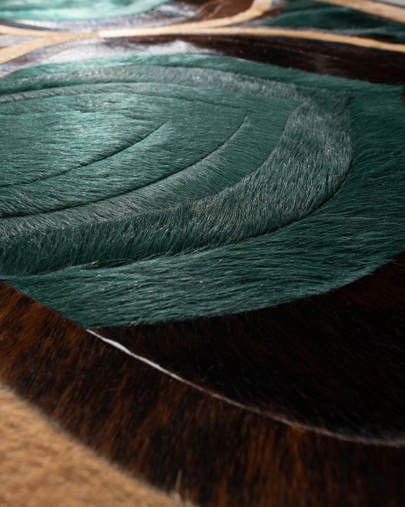Quill / Hide Rug / 16710
