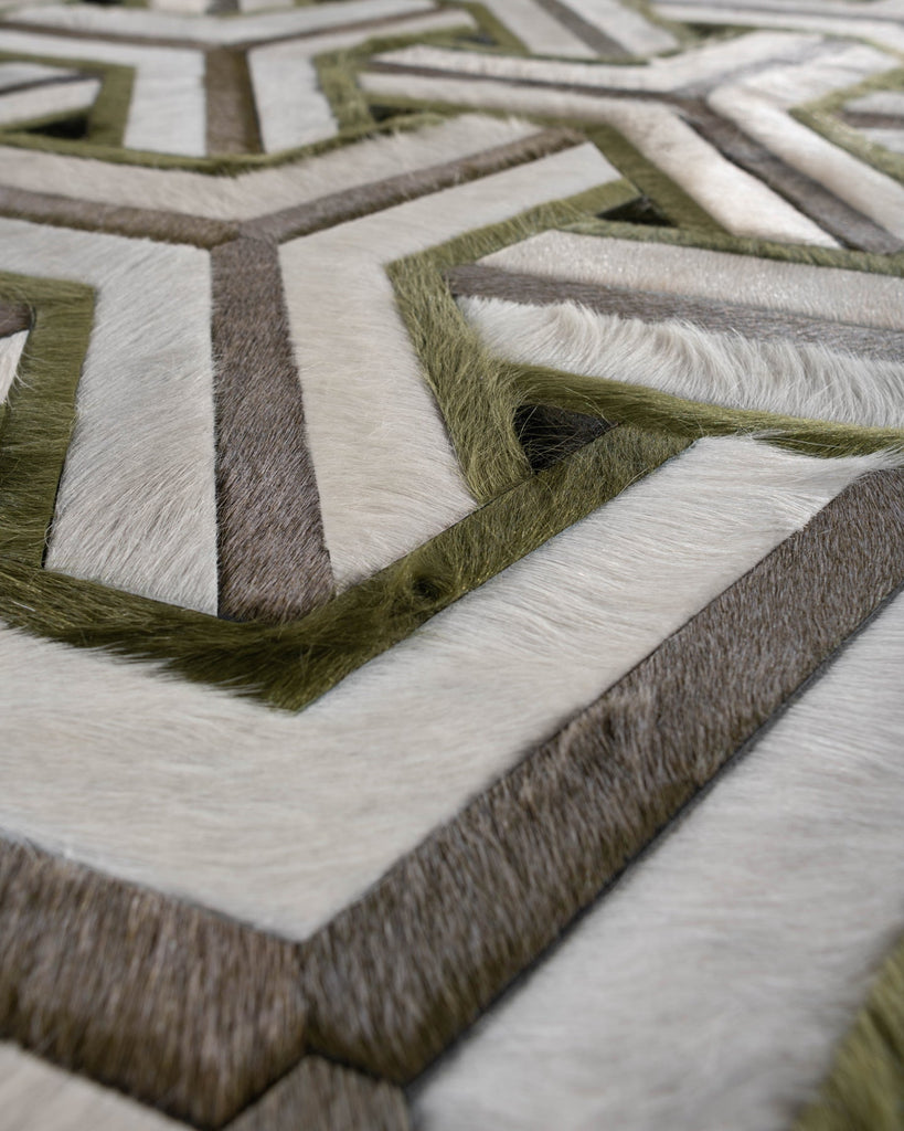 Mirage / Hide Rug / 17340