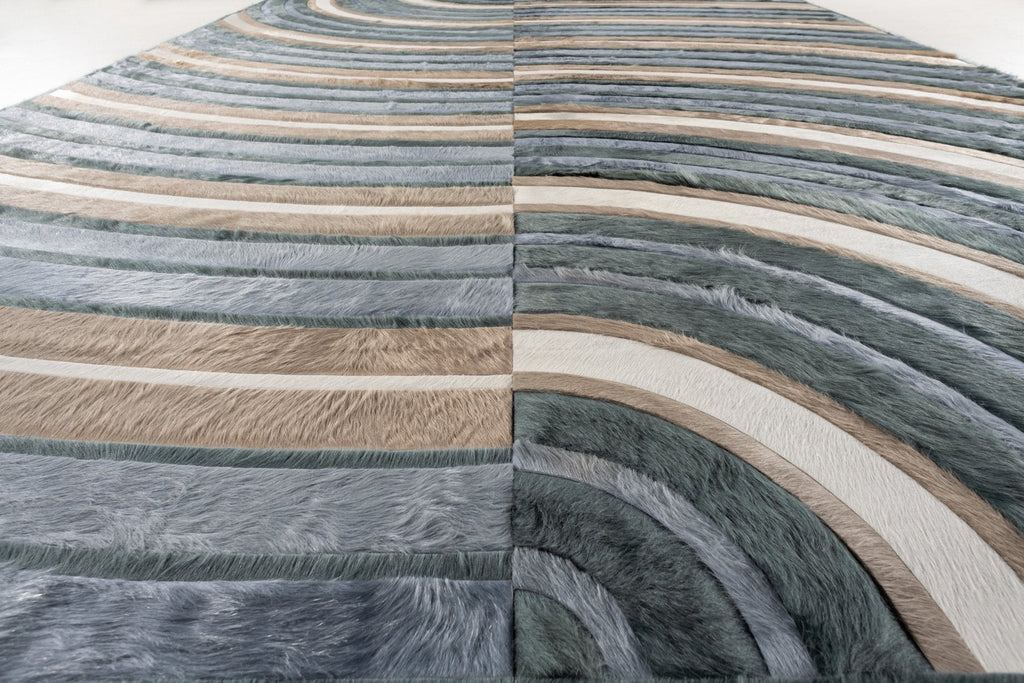 Meridian / Hide Rug / 15696