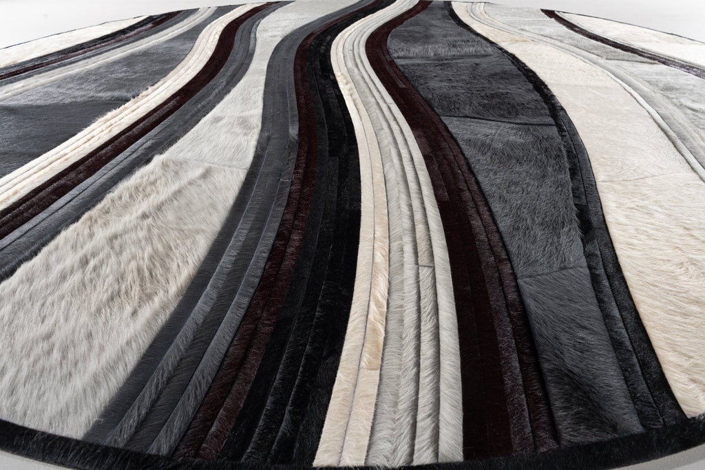 Swell / Hide Rug / 14894