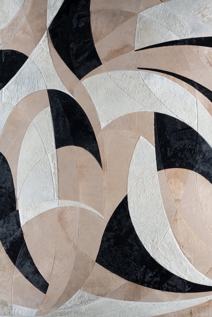 Luna / Hide Rug / 16253