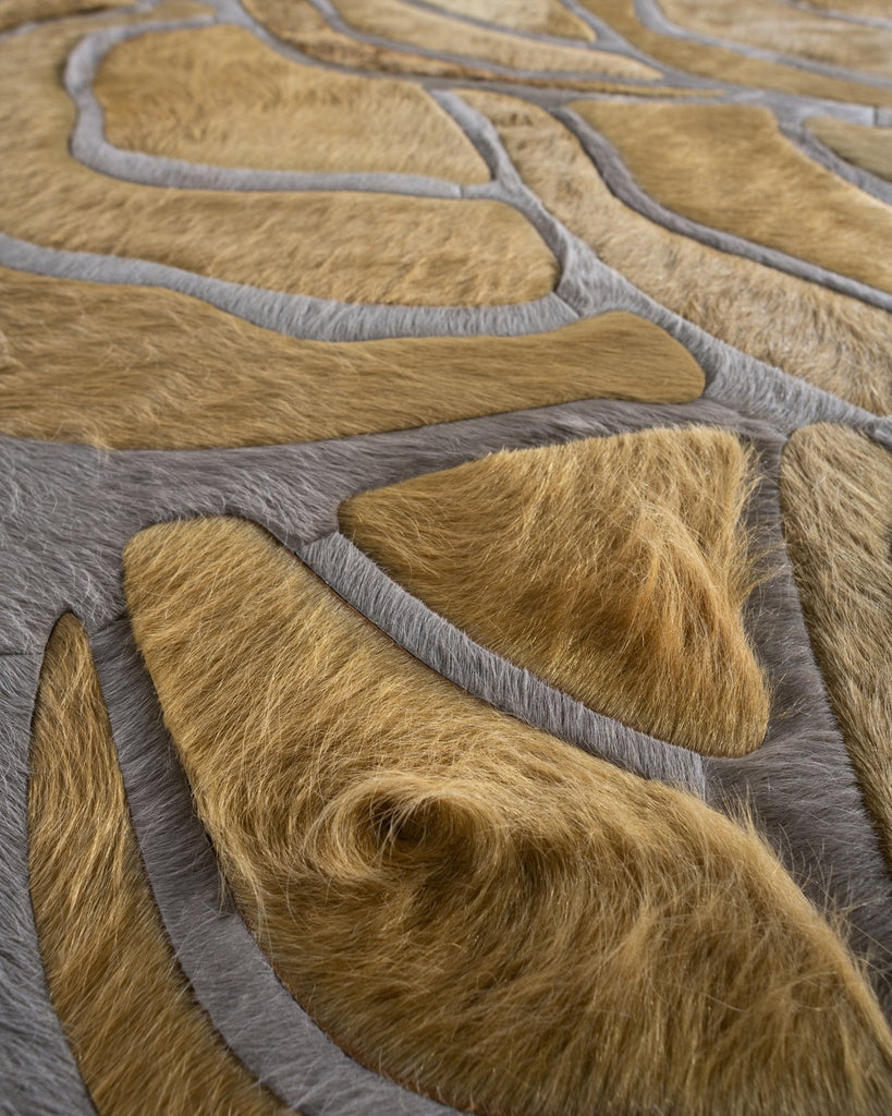 Bloom / Hide Rug / 16794