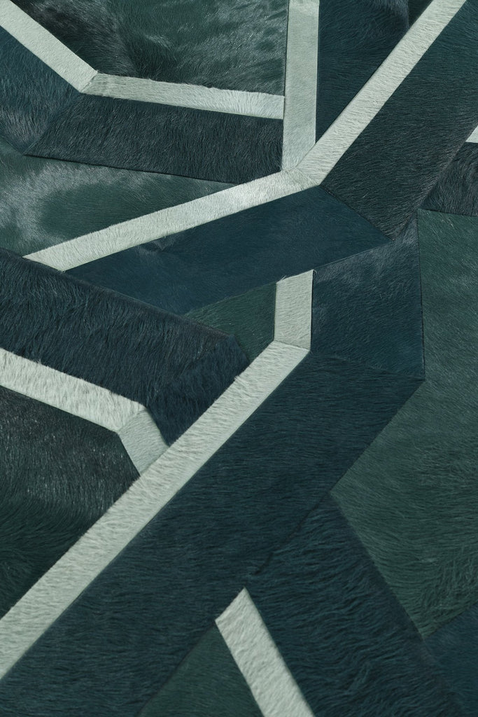 Vertigo / Hide Rug / 13717